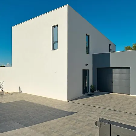 Villa Allure