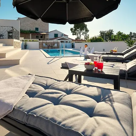 Villa Allure
