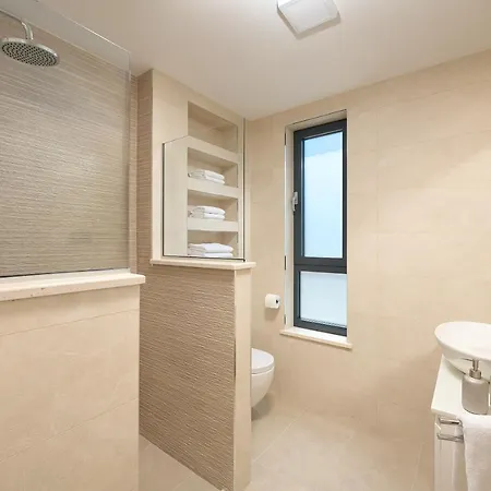 Allure Villa Sutivan
